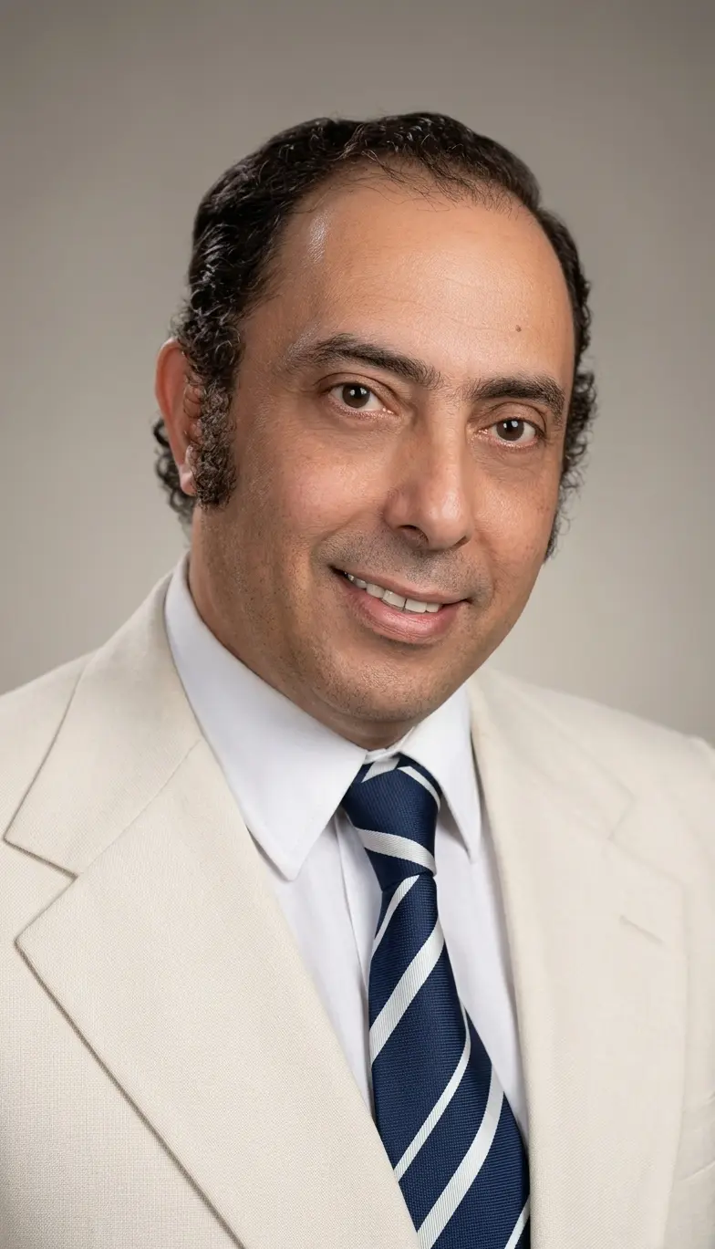 Retrato del Cr. Roberto Dib Ashur, presidente del Consejo Profesional de Ciencias Económicas de Salta durante el período 1967 - 1969